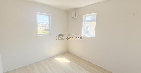 �m���@-
